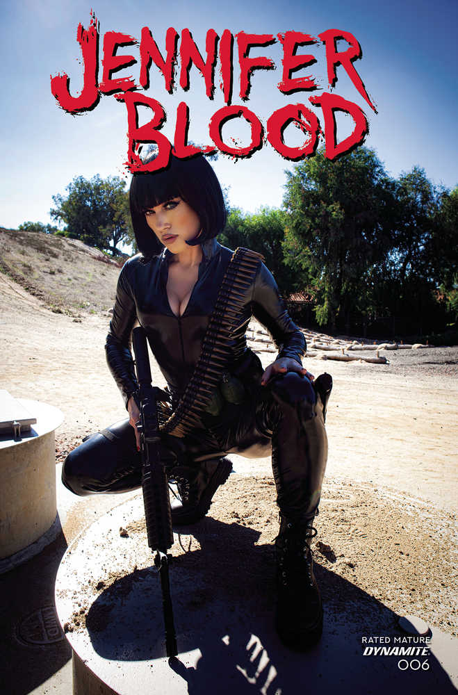 Jennifer Blood #6 Cover E Cosplay (Mature)