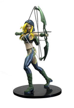 Load image into Gallery viewer, Zenescope Robyn Hood Statue
