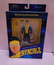 Load image into Gallery viewer, Invincible: Invincible Series 1 Action Figure
